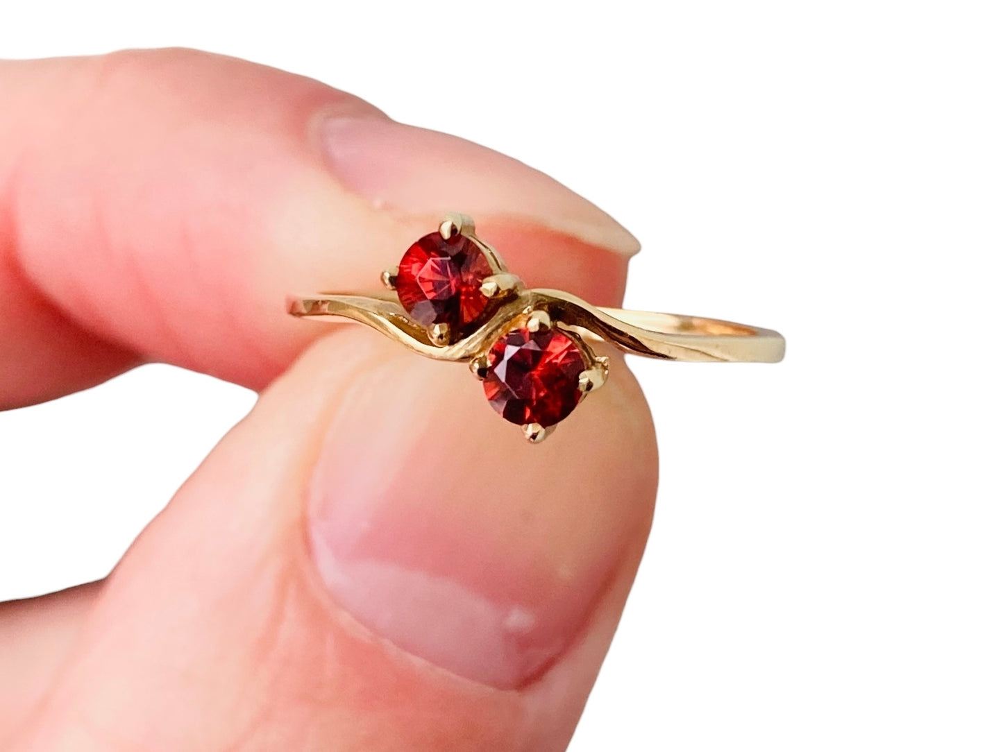 9ct Gold Garnet Ring