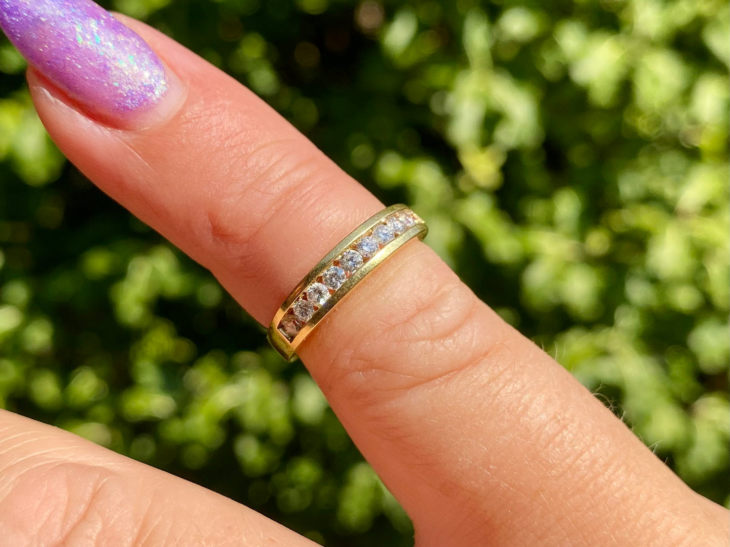 18ct Gold Ten-Stone Diamond Ring