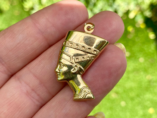 Vintage 9ct Gold Nefertiti Pendant