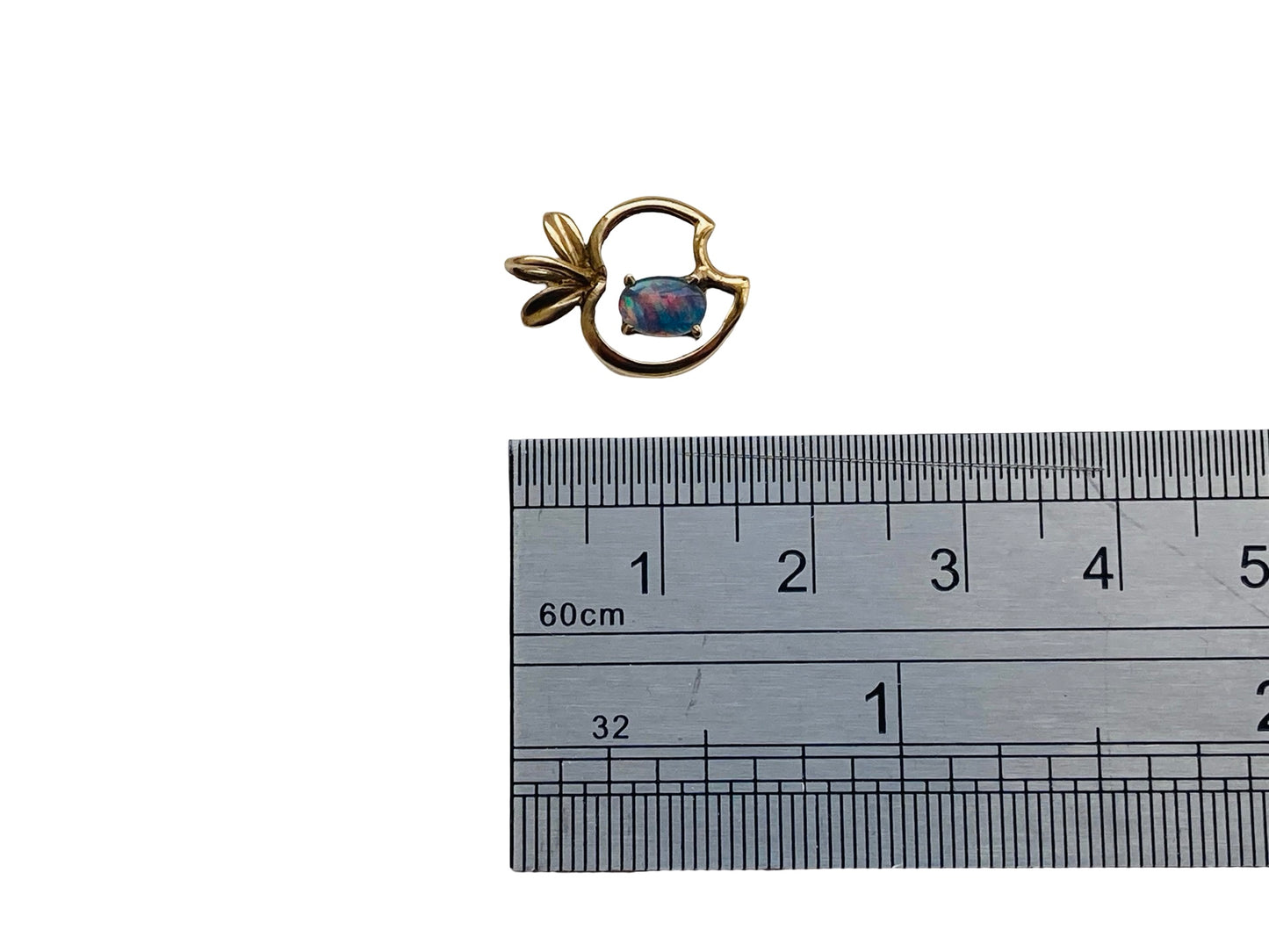9ct Gold Opal Pendant