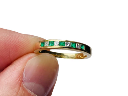 18ct Gold Emerald & Diamond Ring