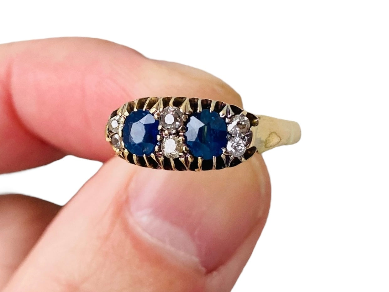 Antique 18ct Gold Sapphire & Diamond Ring