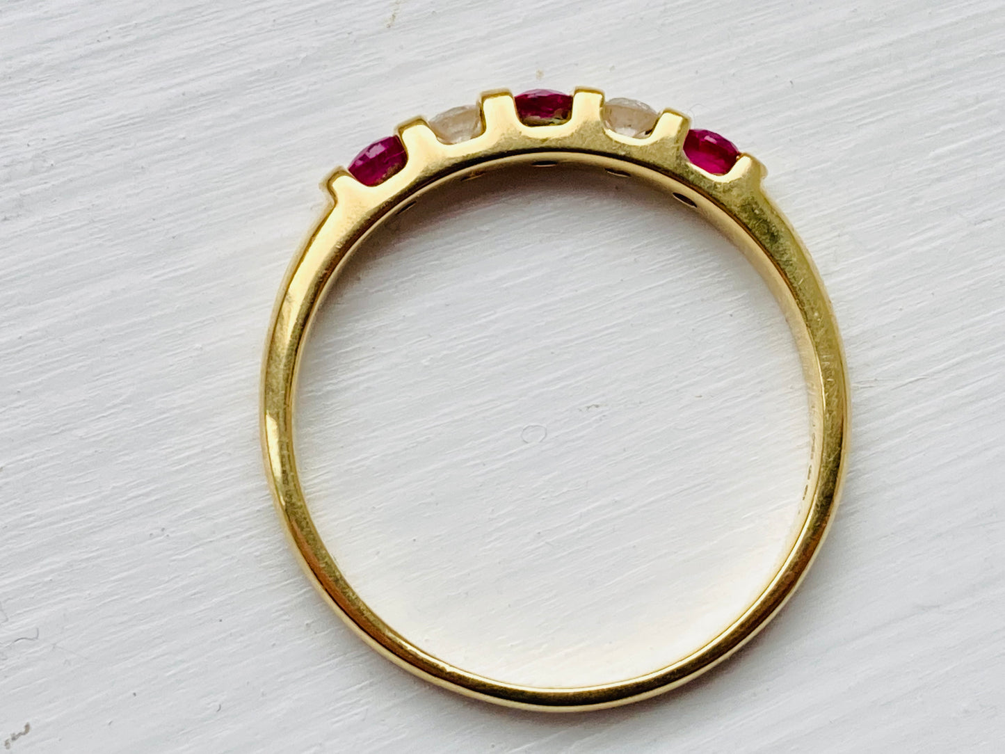 18ct Gold Ruby & Diamond Ring