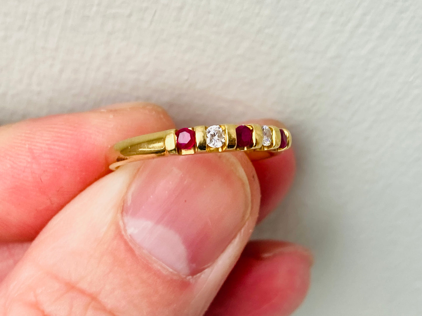 18ct Gold Ruby & Diamond Ring