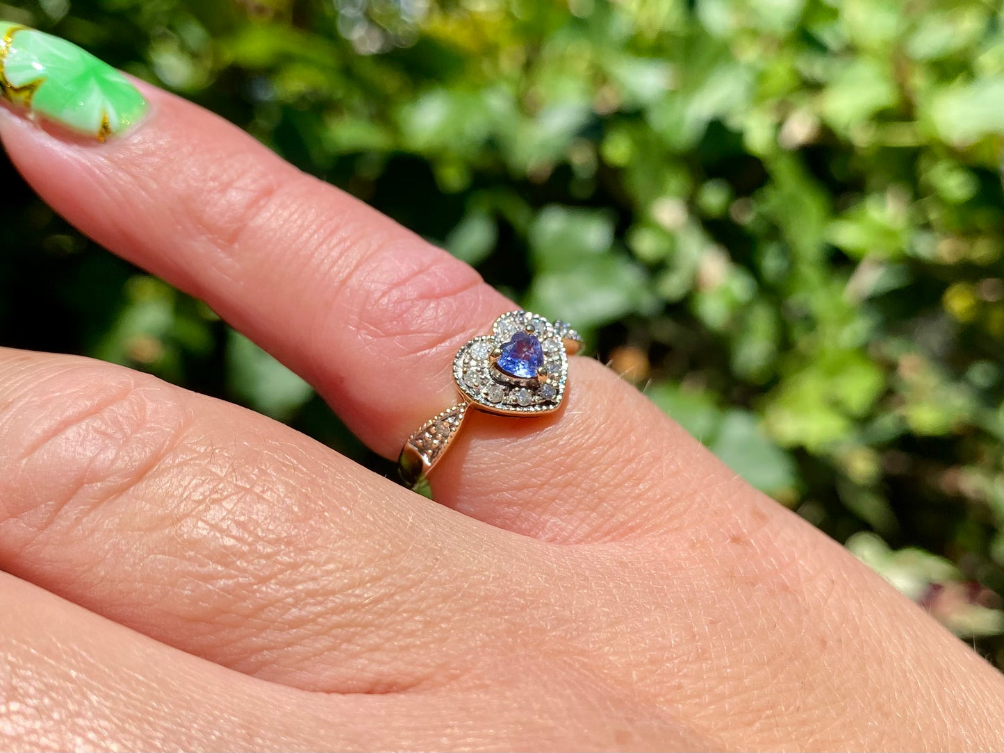 9ct Gold Tanzanite & Diamond Ring