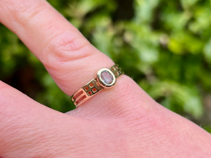 9ct Gold Topaz Ring