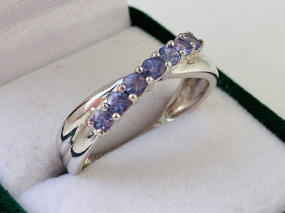 9ct Gold Tanzanite Ring