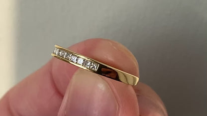 18ct Gold Diamond Ring