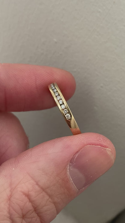 9ct Gold Diamond Ring