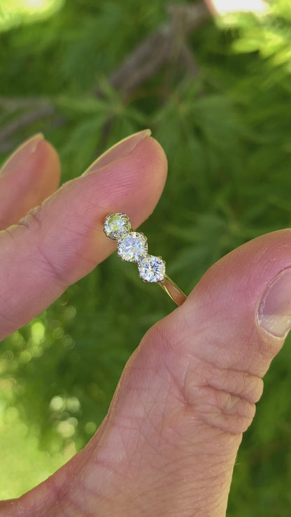 Vintage 18ct Gold 0.75ct Three-Stone Diamond Ring