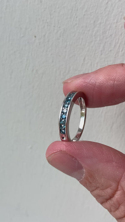 14ct Gold Blue Diamond Ring