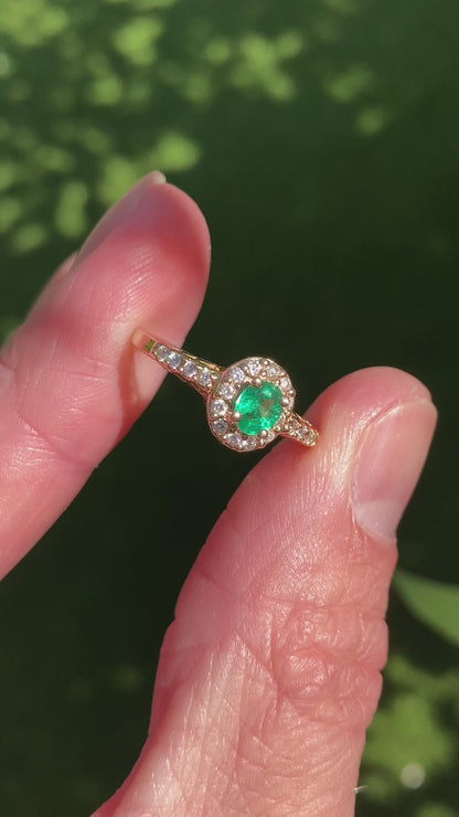 14ct Gold Emerald & Diamond Ring