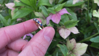 Vintage 9ct Gold Sapphire & Diamond Ring