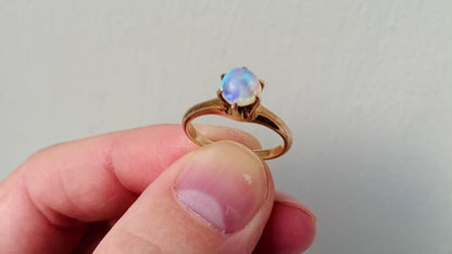 14ct Gold Opal Ring