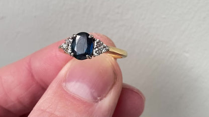 18ct Gold Sapphire & Diamond Ring