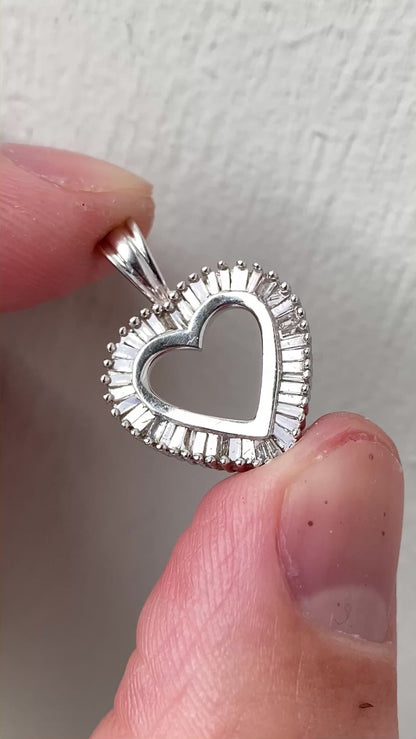 9ct Gold 0.50ct Diamond Heart Pendant