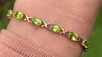9ct Gold Peridot Bracelet