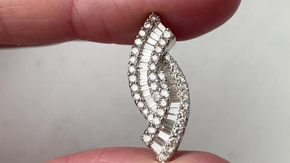 18ct Gold Diamond Pendant